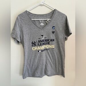 Women’s Fanatics MLB 2024 World Series New York Yankees T Shirt Sz Medium Grey